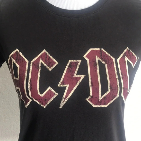 H&M AC DC Shirt - Picture 2 of 4